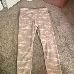 Athleta ELATION Camo 7/8